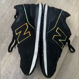 New Balance Black Sneakers